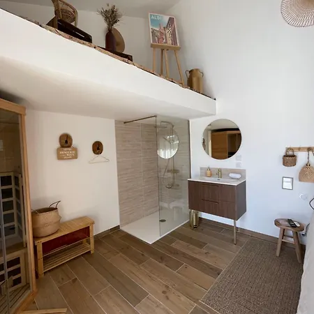 Bed & Breakfast O'manava Et Bien-etre 3*