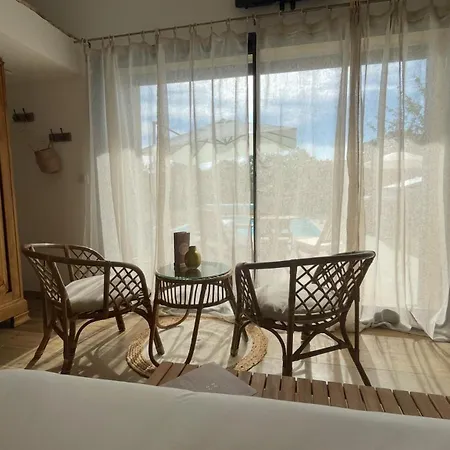 Bed & Breakfast O'manava Et Bien-etre 3*