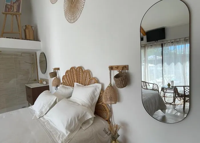 O'manava Et Bien-etre Bed & Breakfast